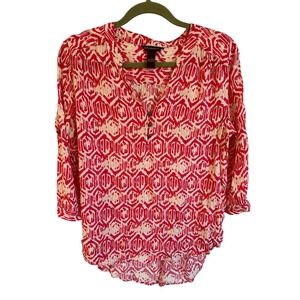 Bit‎ & Bridle Women's Red Geometric Print Blouse Top Size Large 3/4 Sleeve